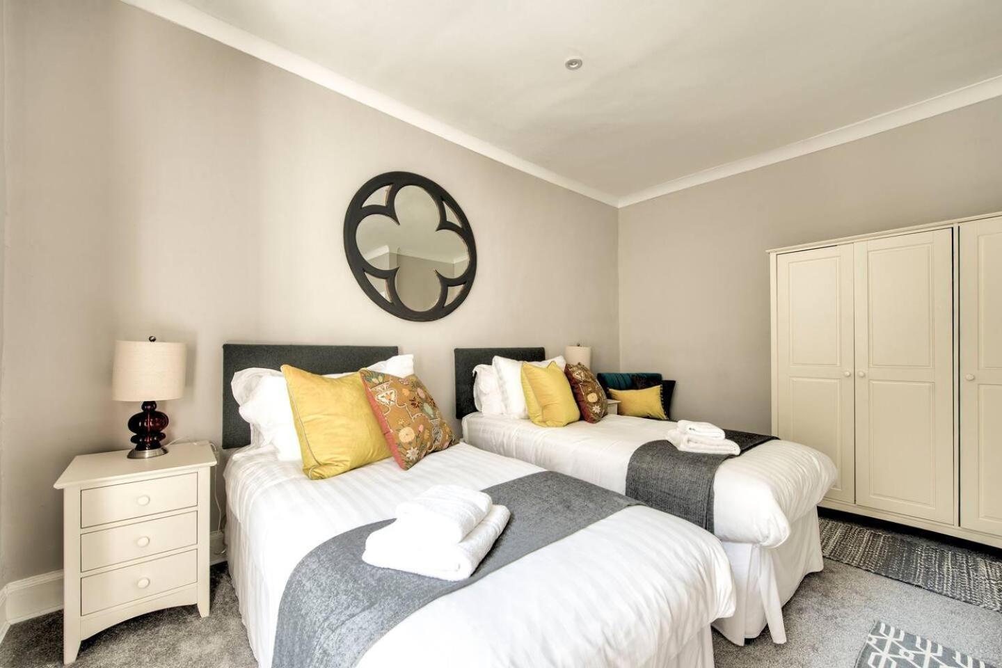 Guestready - Spacious And Beautiful 2Br Flat In Morningside 에든버러 외부 사진